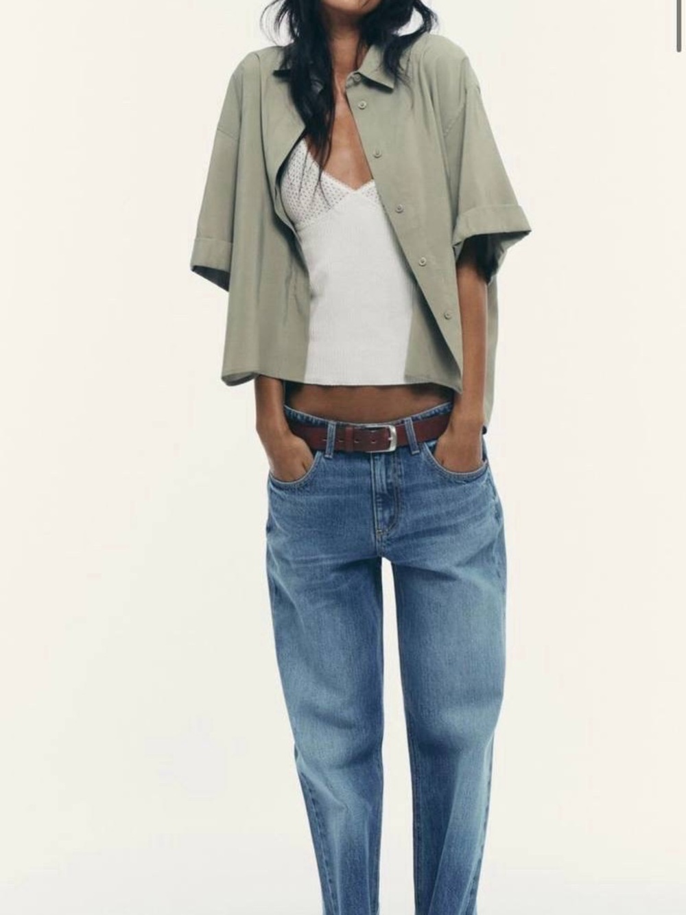 Zara Light Blue Boyfriend Jeans with Brown Belt